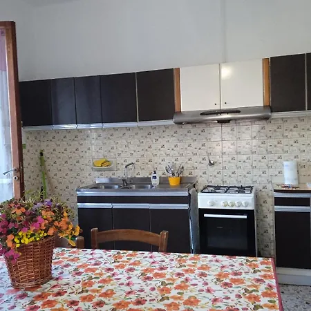 Apartment Il Salice Carignano (Tuscany)
